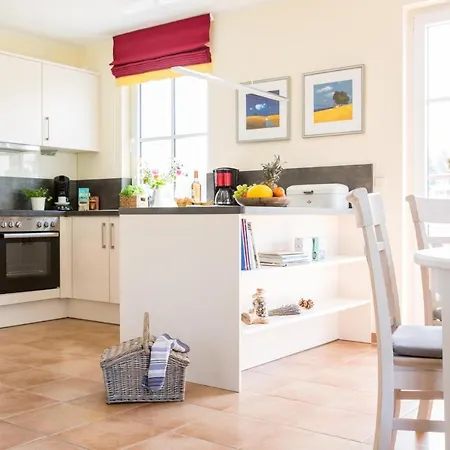 Schilfrohrsaenger 48 *