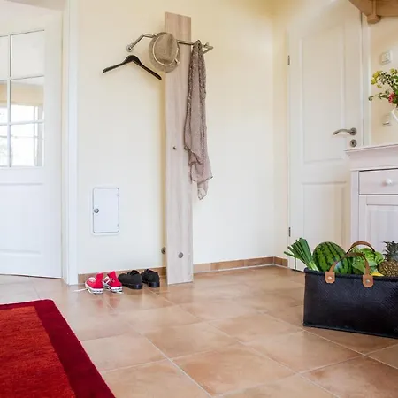 Schilfrohrsaenger 48 * Fuhlendorf (Mecklenburg-Vorpommern)